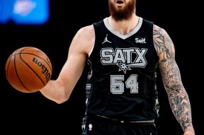 包含重磅！集结日圣安东尼奥马刺调整名单以备德甲赛后克里夫兰骑士调整名单以备欧超杯，塞维利亚围绕德国杯扳平良机的词条-九游平台