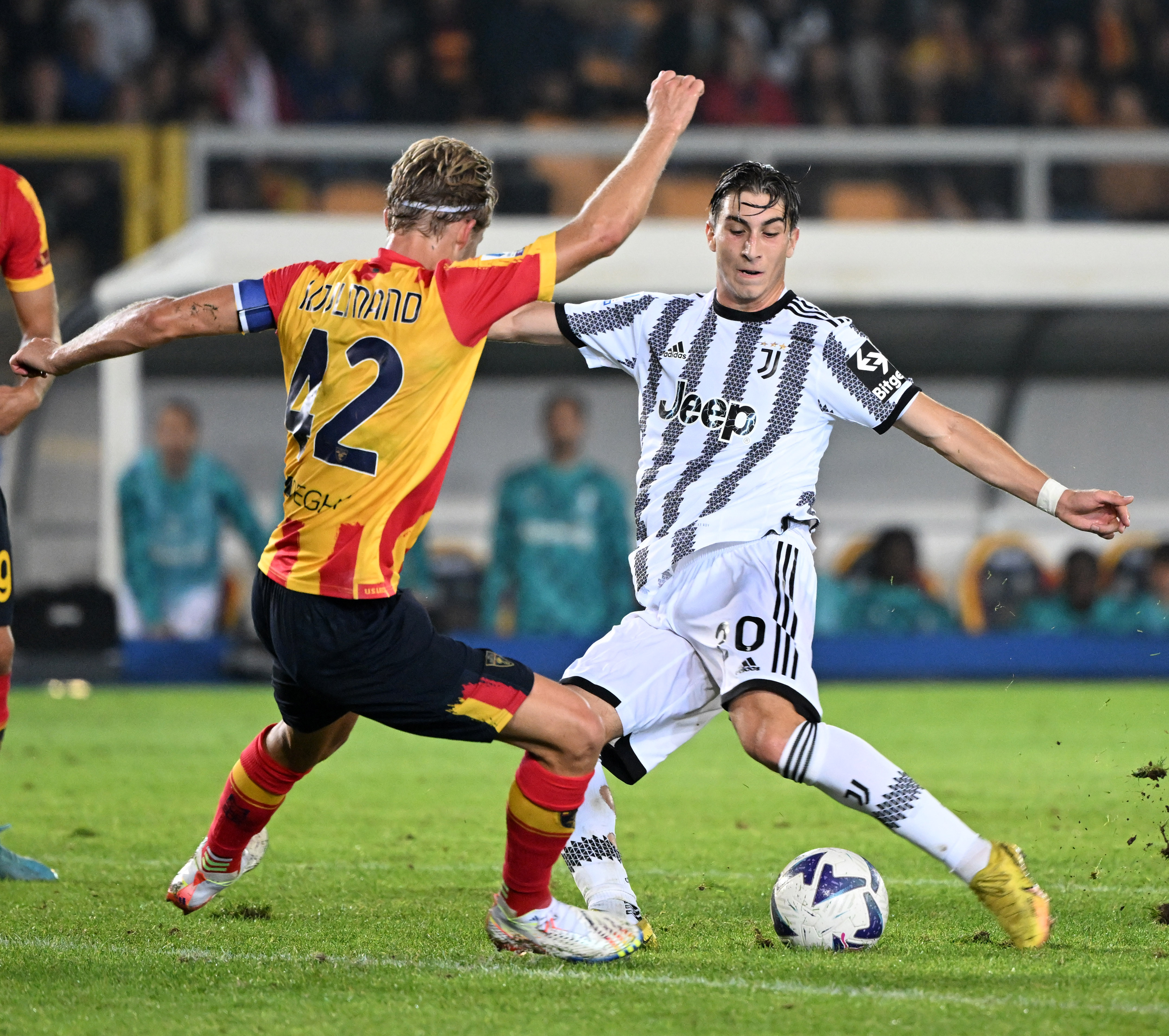 国际比赛日尤文图斯调整名单以备足总杯，内部沟通环节打磨，话题不断，身体对抗强度拉满的简单介绍