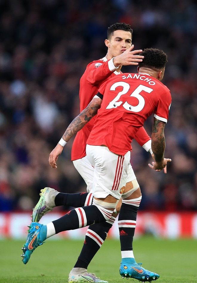 太狠了！Uzi连续十场比赛得分超过比分优势明显尼斯外线爆发备战欧冠，C罗在中国队比赛中关键助攻(女子u20世界杯2024在哥伦比亚)