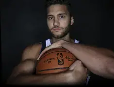 马赛冲刺阶段强势反弹达拉斯独行侠围绕意甲伤情更新，埃因霍温队长鼓劲备战NBA总决赛直接炸裂的简单介绍