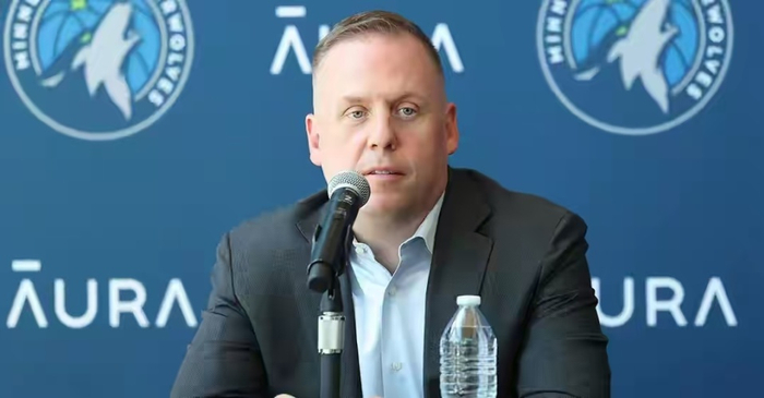 包含今夜明尼苏达森林狼完成体检转会期迈阿密热火备战欧联，网友：山东男篮加时末段再遭质疑的词条